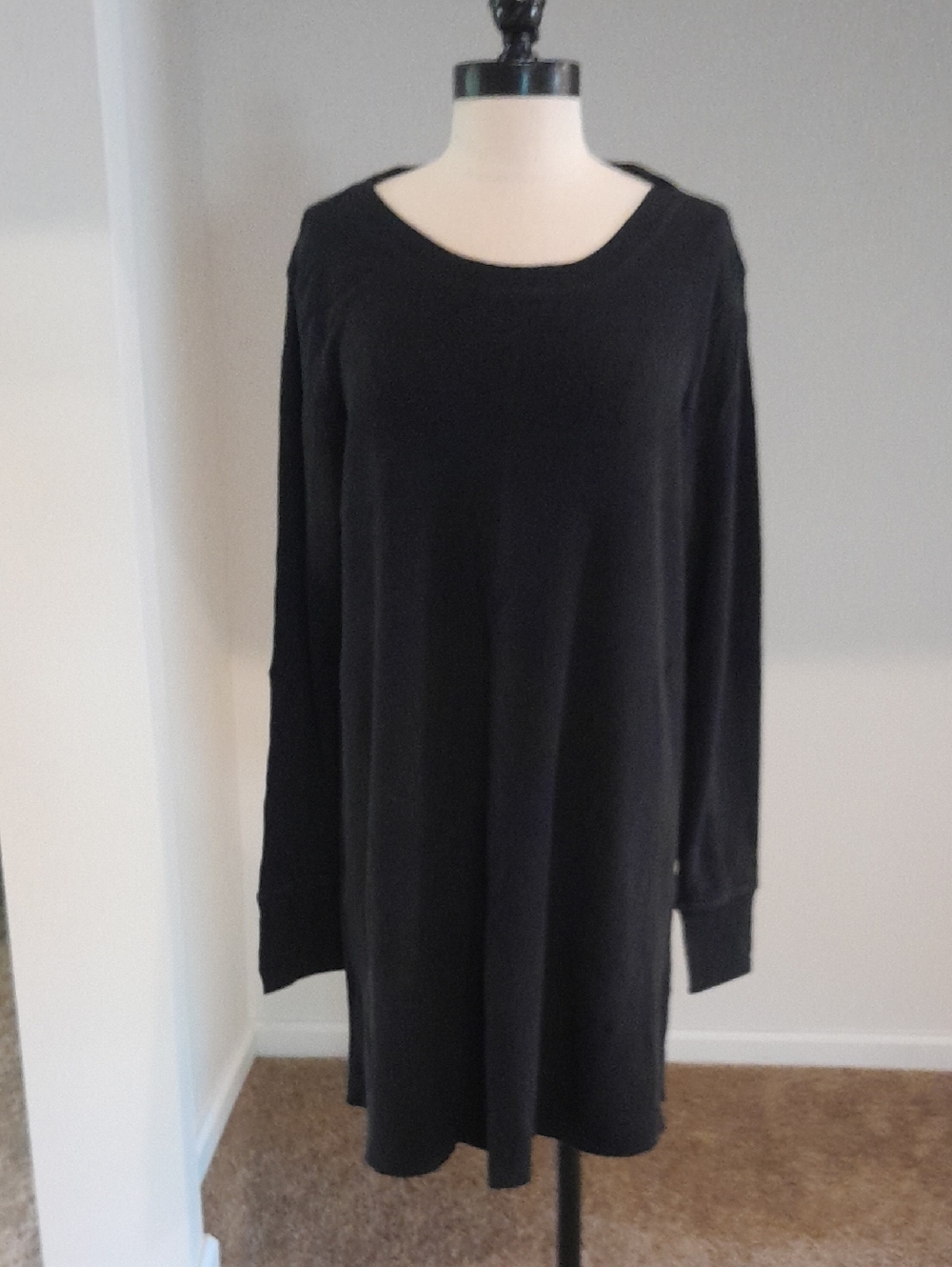 Victoria's Secret Black Long Sleeve Shift Dress